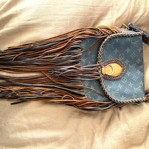 Louis Vuitton vintage boho purse
